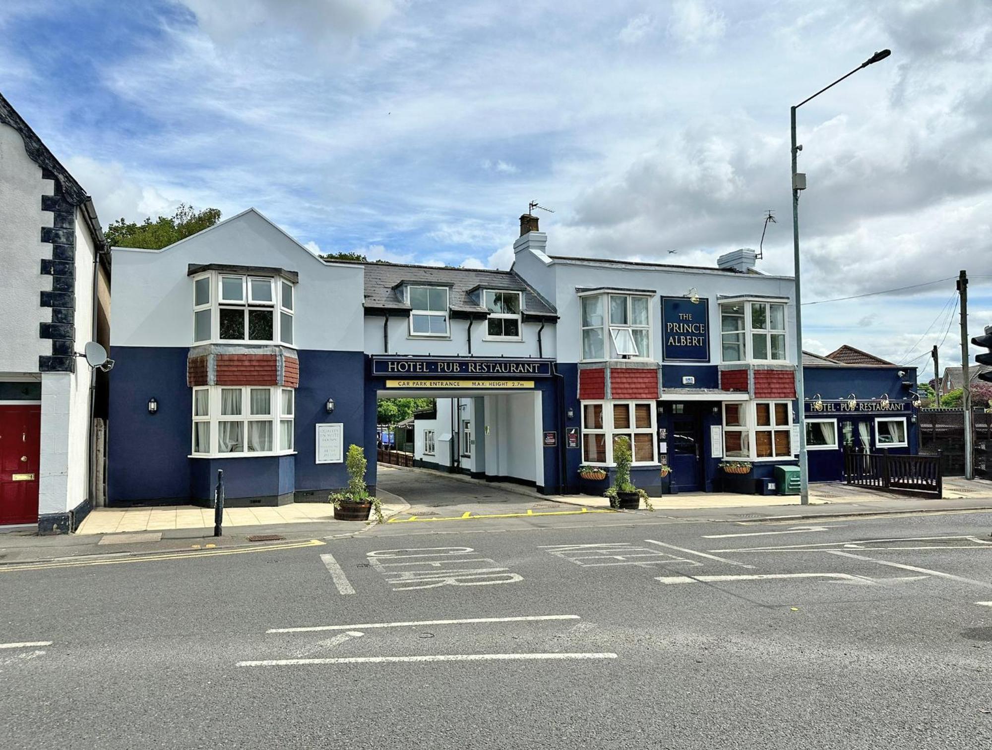 The Prince Albert Pub & Hotel Windsor Eksteriør bilde